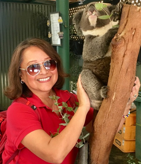 Lu Maggiora and a koala - Travel Agent Chatter